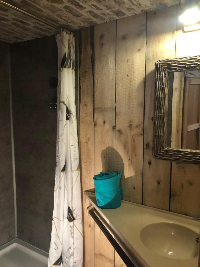 Le Repos Du Nomade B&B 7 Personnes Manhay Buitenkant foto