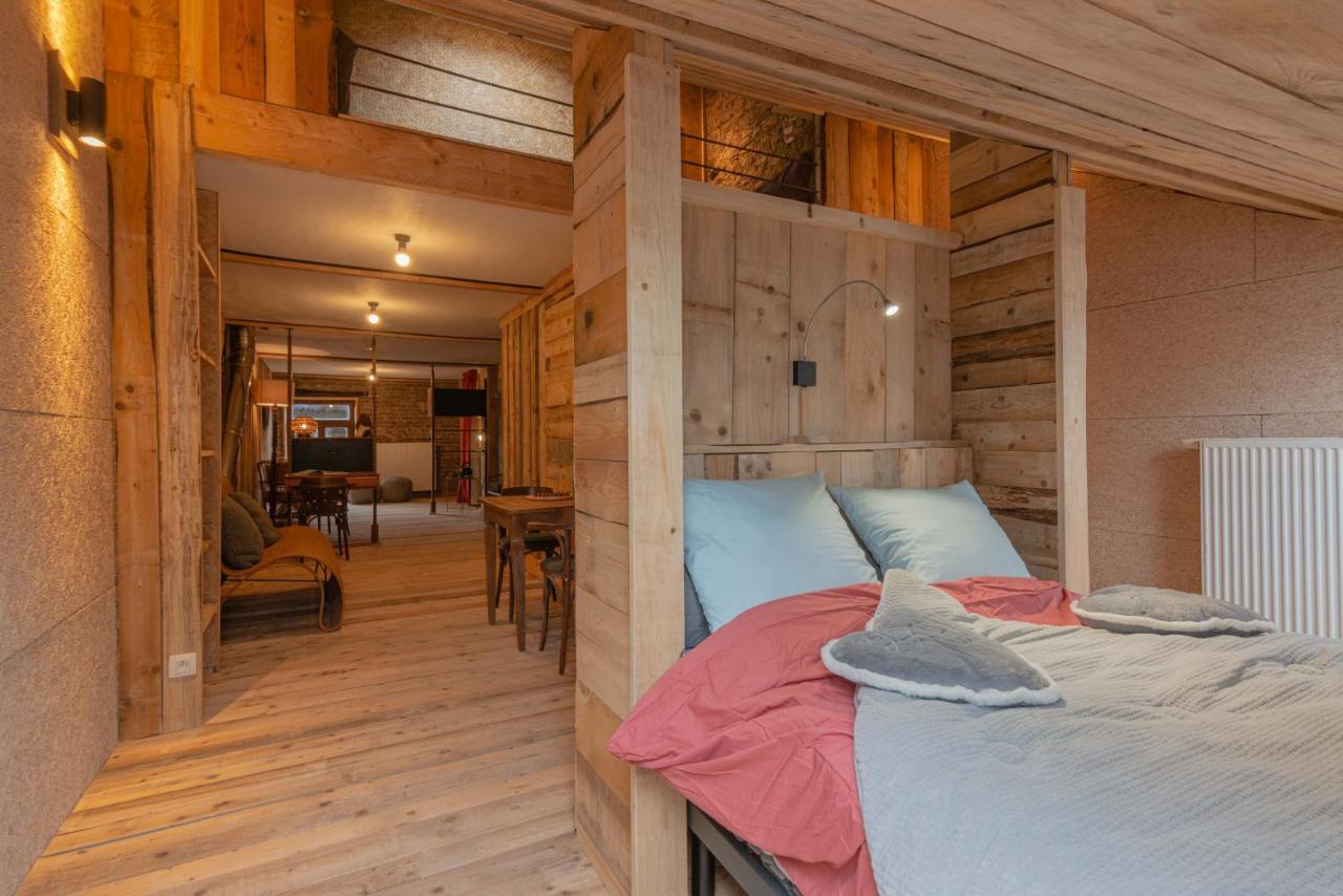 Le Repos Du Nomade B&B 7 Personnes Manhay Buitenkant foto